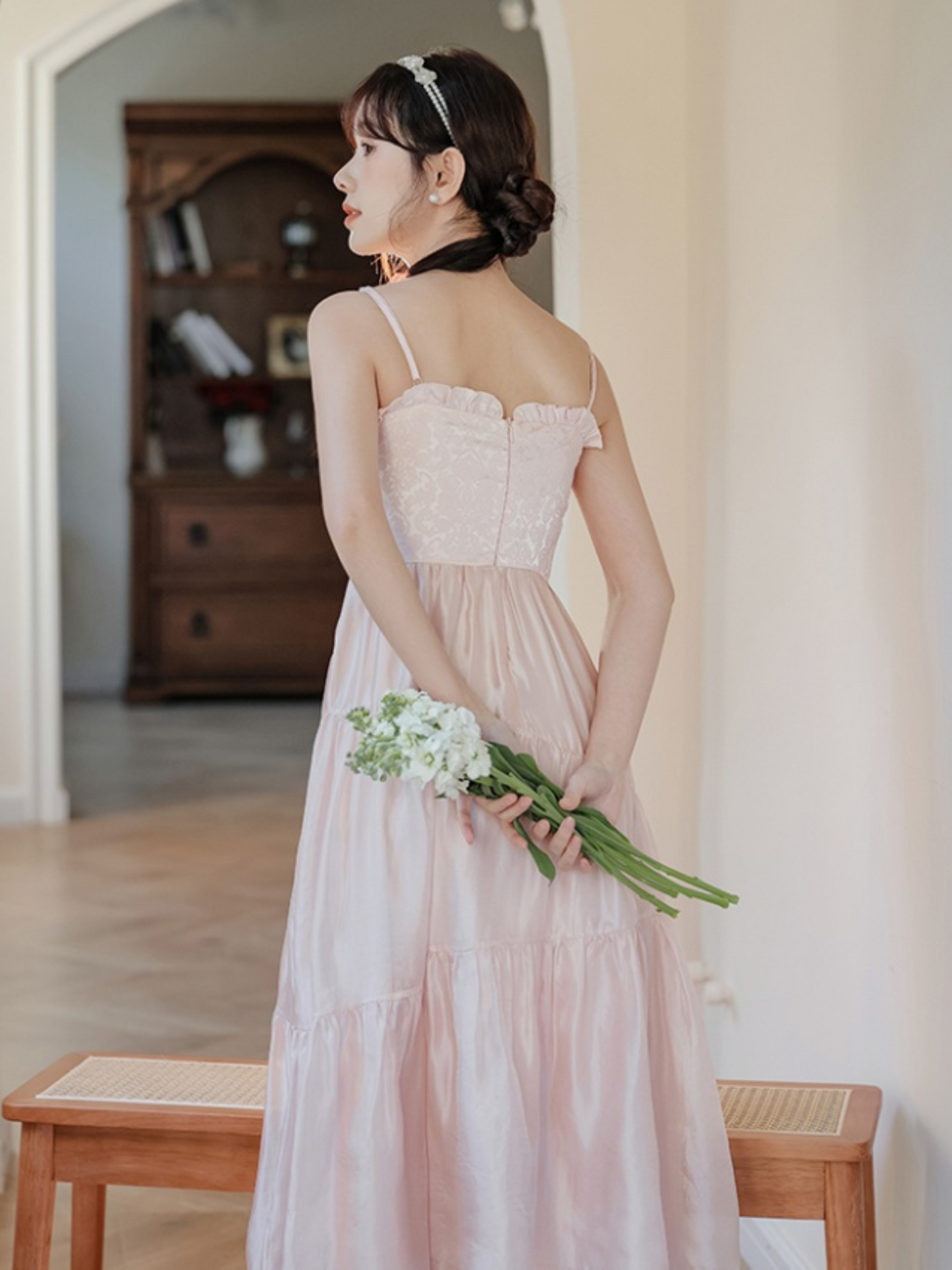 Vestido de tirantes ajustado y dulce para primavera Cornelia